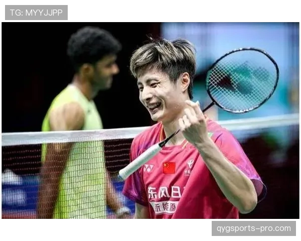 石宇奇这日常得多自律啊，训练完还得数钱不少人连玩都玩不起