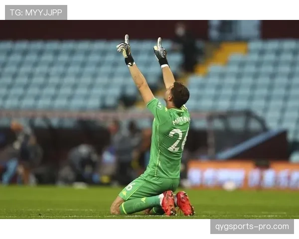 裁判哨音在比赛中停止比赛并终止优势与判罚生效的规则